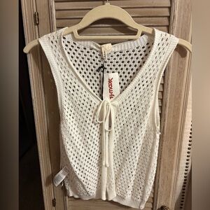 White Knit Sleeveless Top